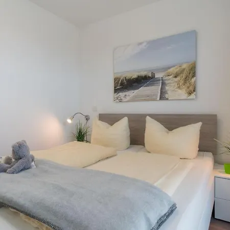Апартаменты Apartmenthaus-kiki-wohnung-ocean-view *
